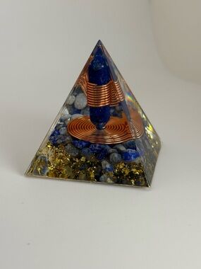 Lapis Lazuli Orgone Pyramid w/ Copper Coil • Energy Generator
